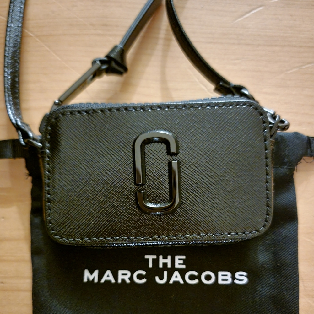 New Marc Jacobs Mini Snapshot
